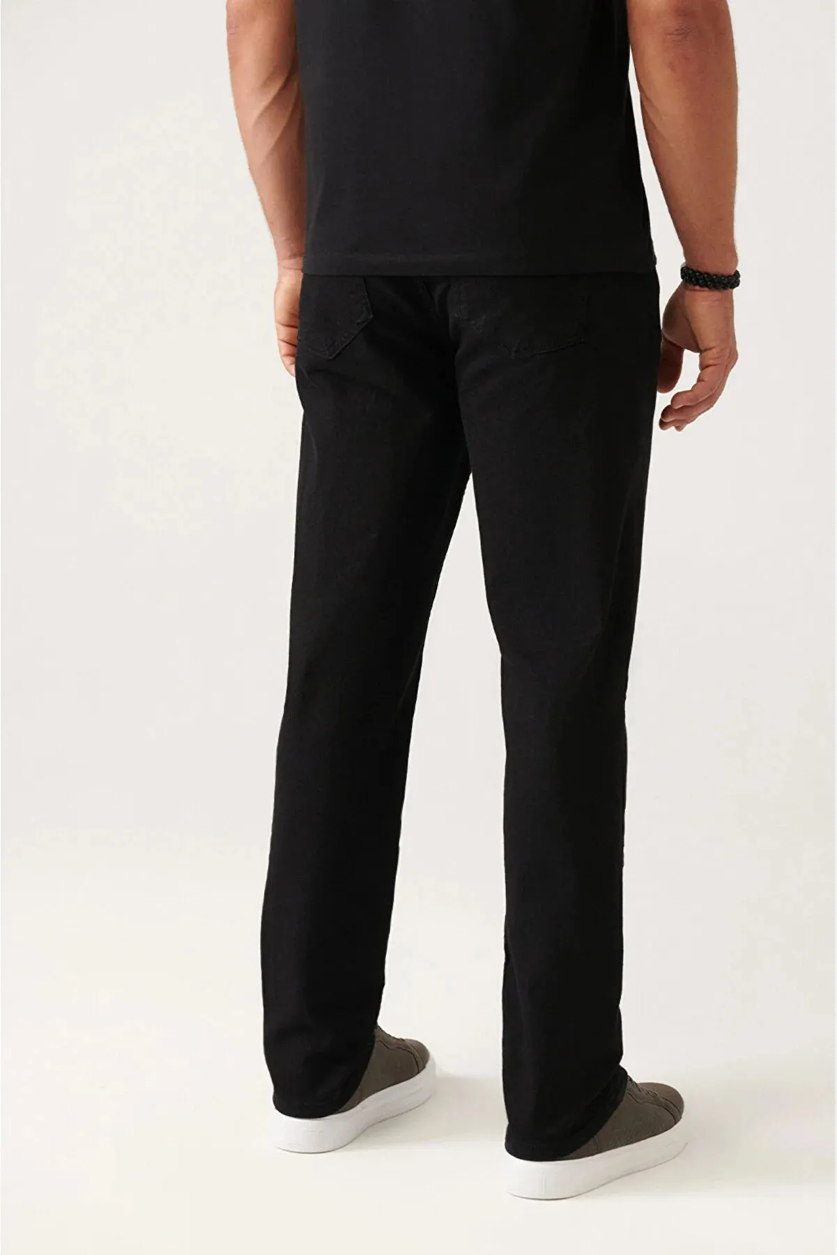 Avva Men's Black Jeans Trousers