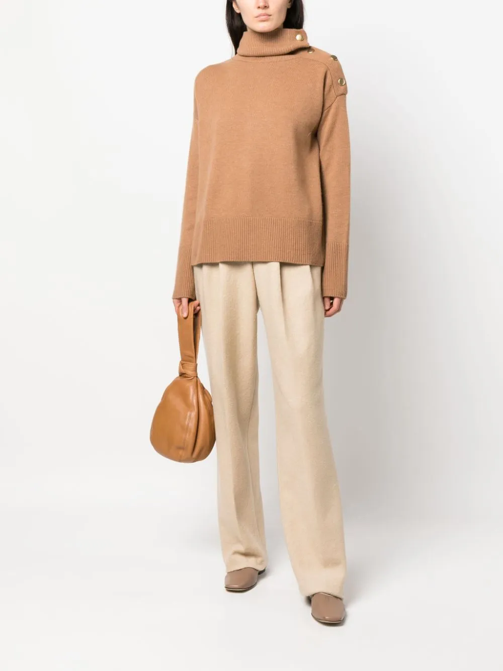 WILD CASHMERE Sweaters Camel